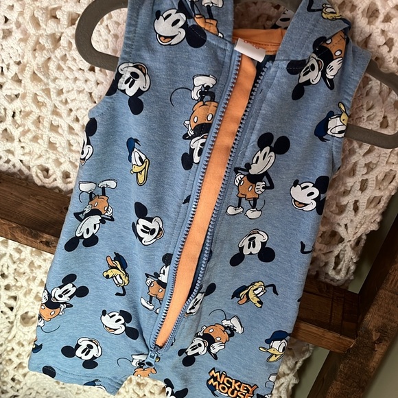 Mickey Mouse One-Piece 6-12M - Picture 4 of 7
